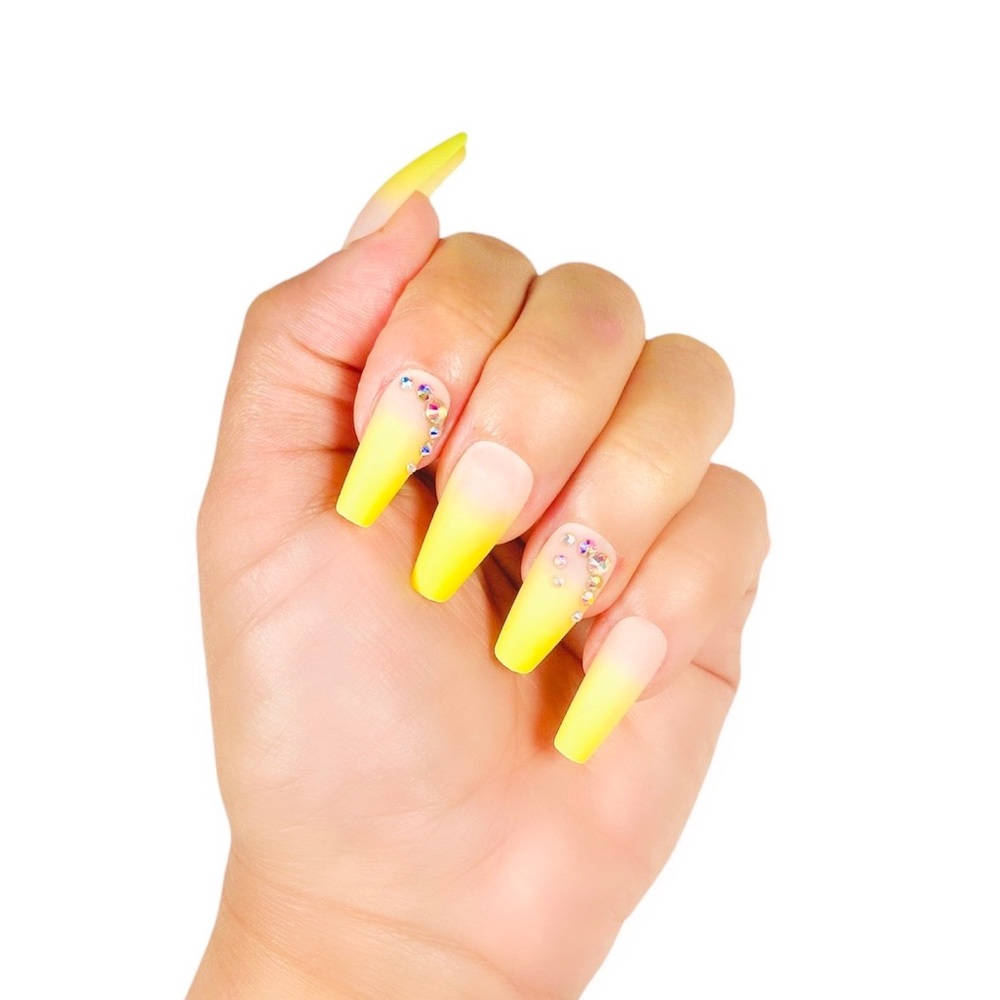 Long coffe diamond yellow french.